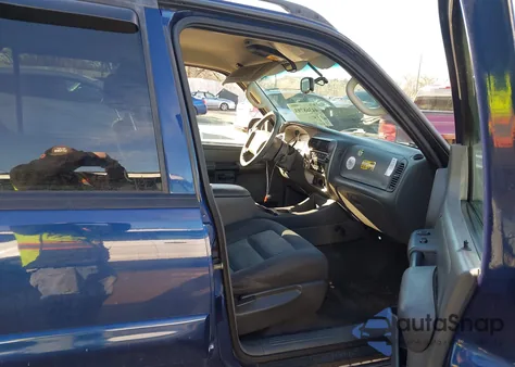 2005 Ford Explorer Sport Trac Adrenalin/Xls/Xlt z USA, uszkodzony, nr VIN 1FMZU77K35UB69677